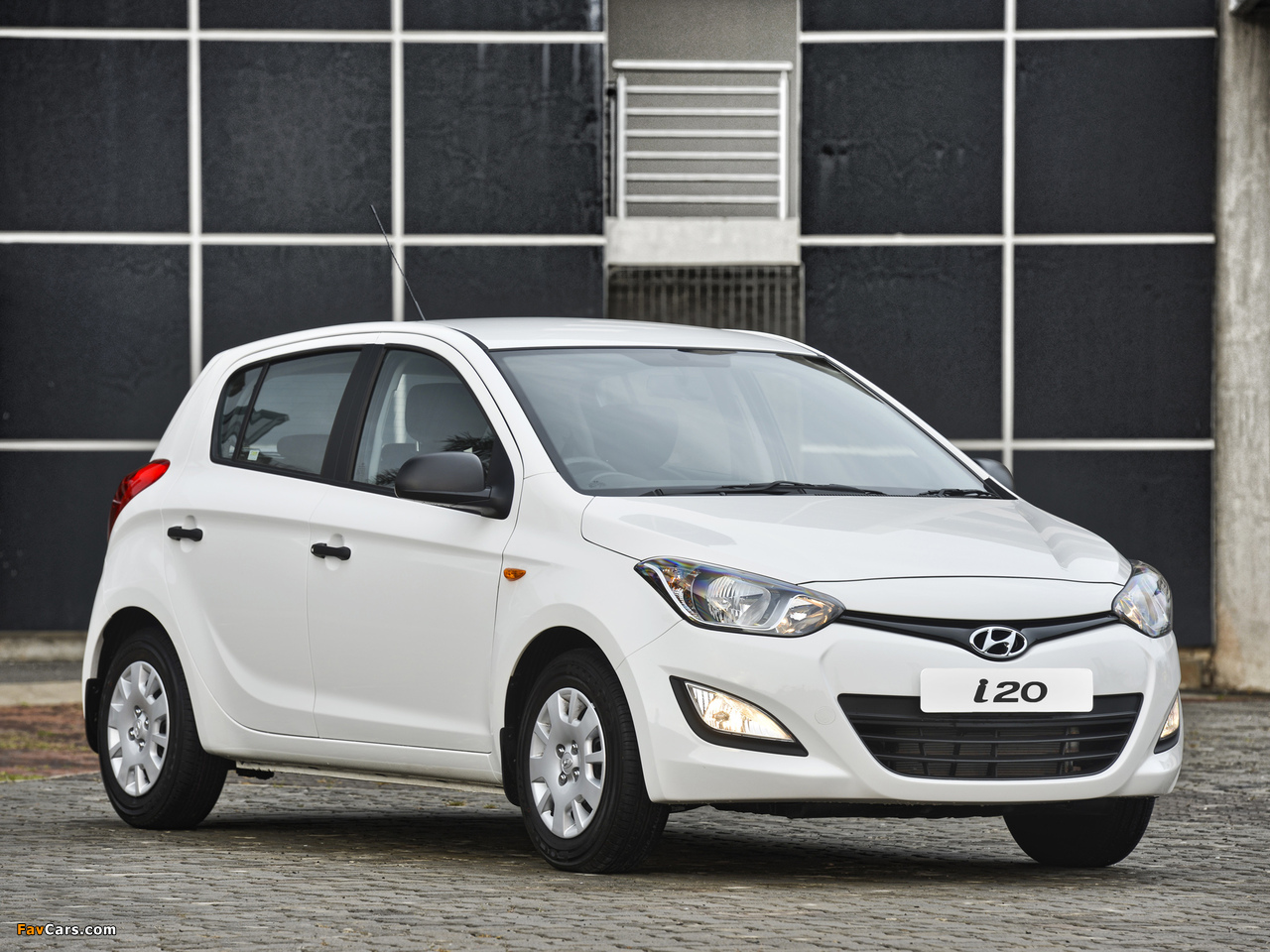 Hyundai i20 5-door ZA-spec 2012 wallpapers (1280 x 960)