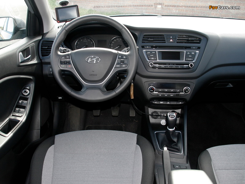 Hyundai i20 (IB) 2014 images (800 x 600)