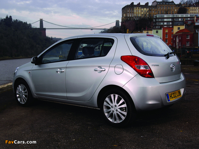 Images of Hyundai i20 5-door UK-spec 2008 (640 x 480)