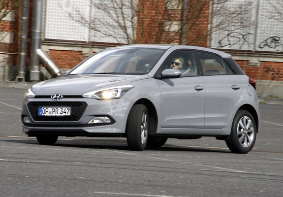 Images of Hyundai i20 (IB) 2014