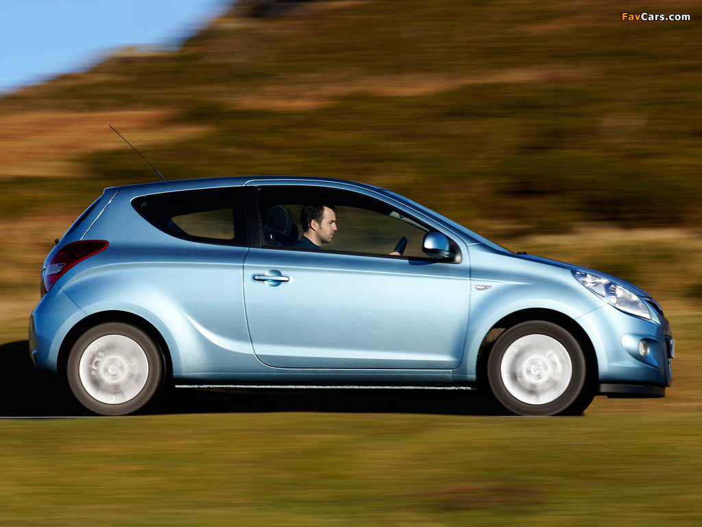 Photos of Hyundai i20 3-door UK-spec 2009 (1024 x 768)