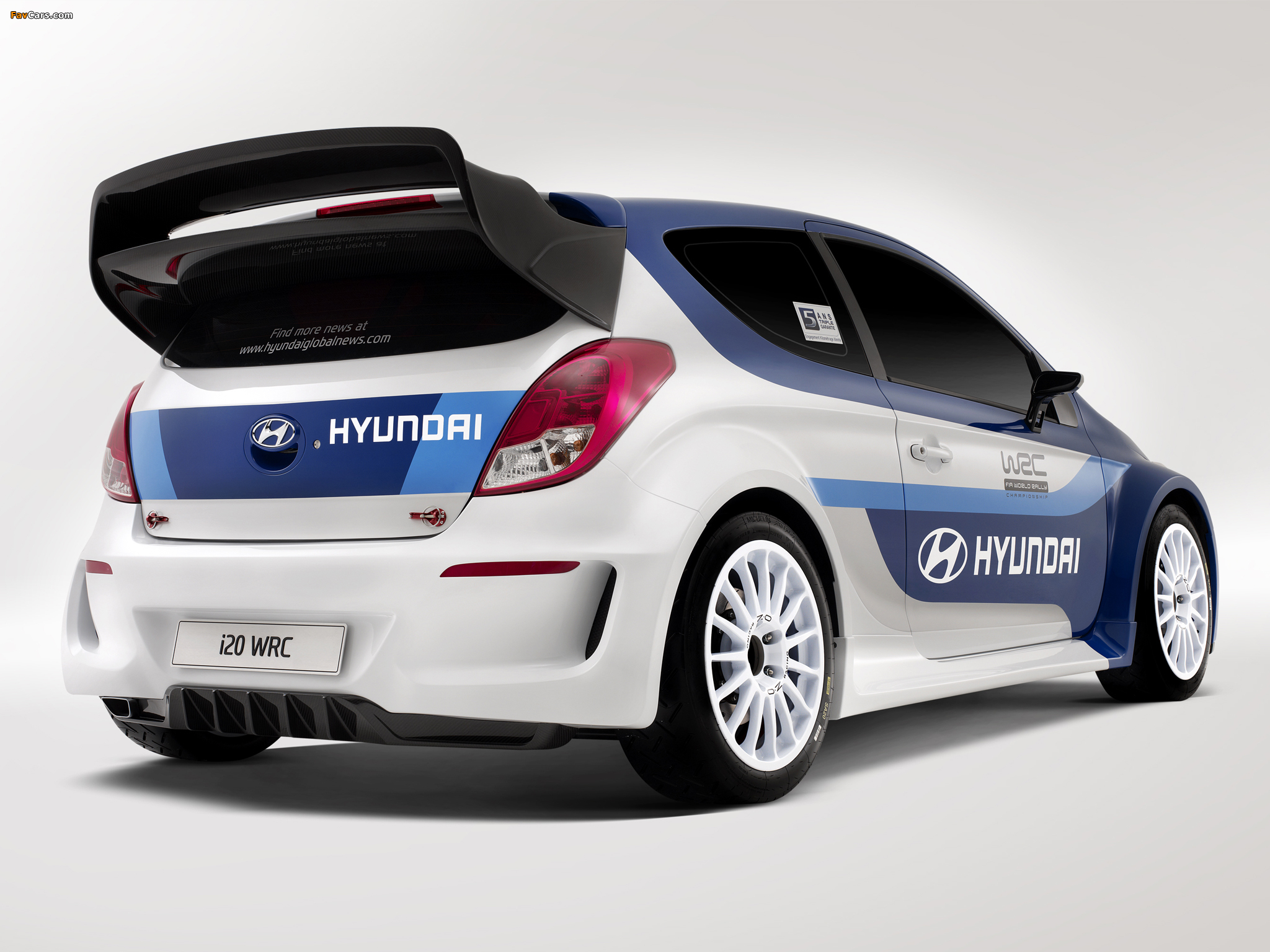 Photos of Hyundai i20 WRC Prototype 2012 (2048 x 1536)