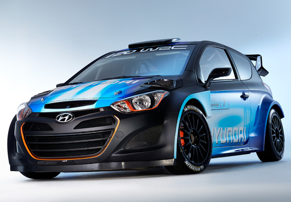 Photos of Hyundai i20 WRC Show Car 2013