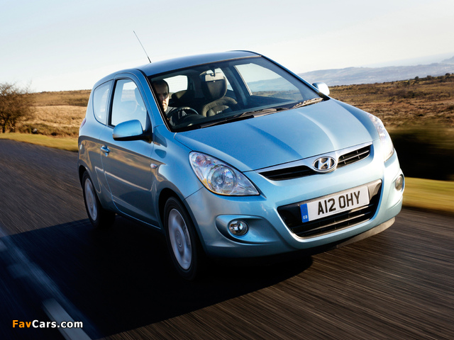 Pictures of Hyundai i20 3-door UK-spec 2009 (640 x 480)