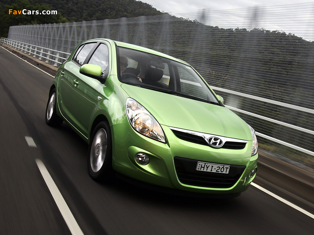 Pictures of Hyundai i20 5-door AU-spec 2010–12 (640 x 480)