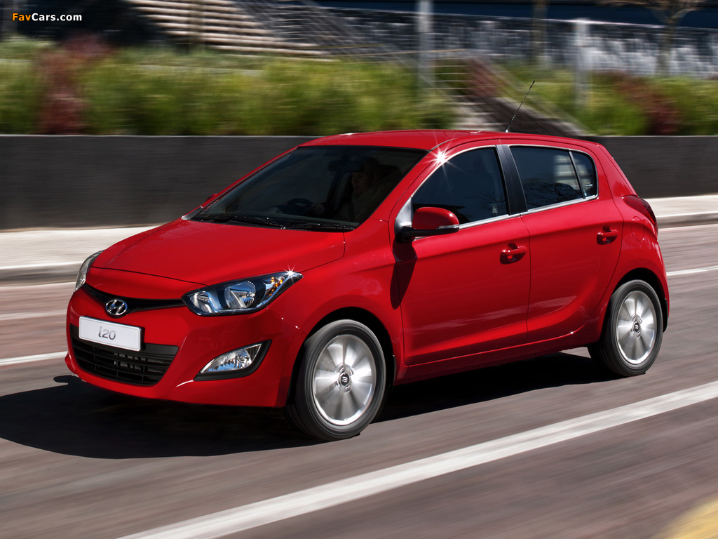 Pictures of Hyundai i20 5-door ZA-spec 2012 (1024 x 768)