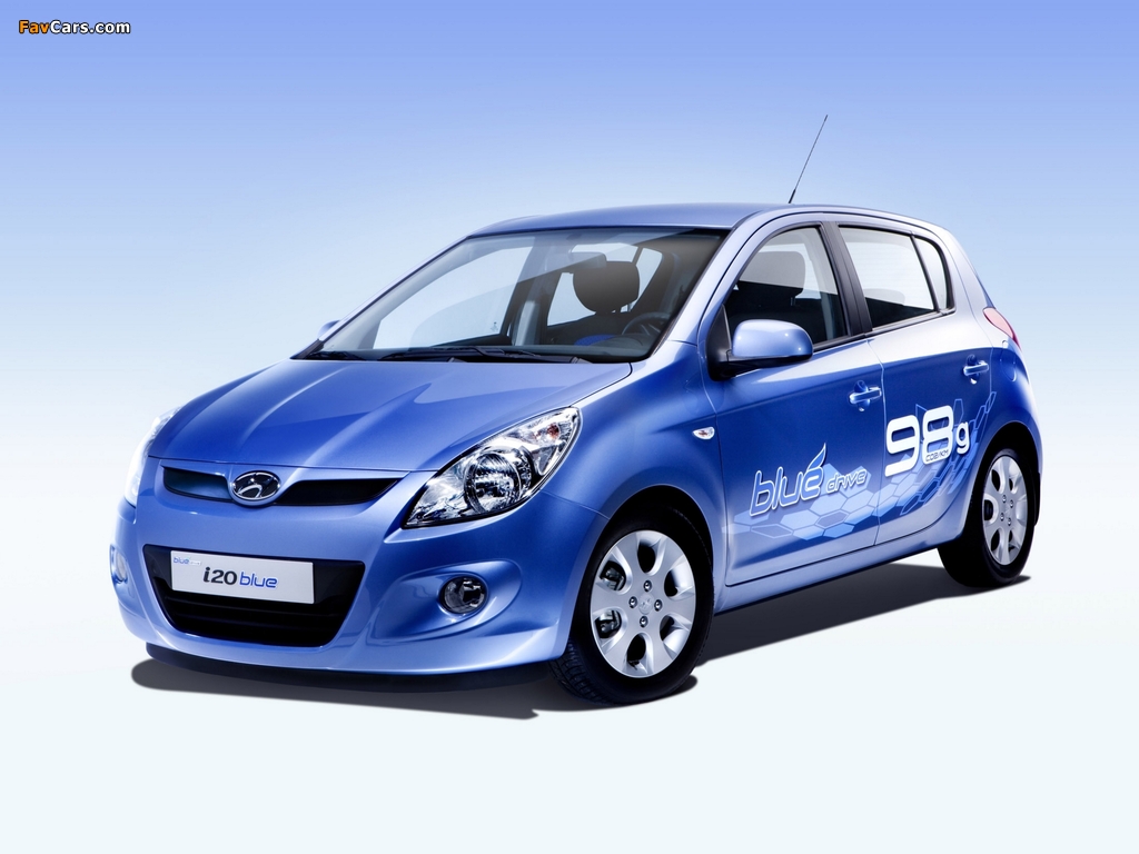 Hyundai i20 5-door Blue Drive 2010 wallpapers (1024 x 768)