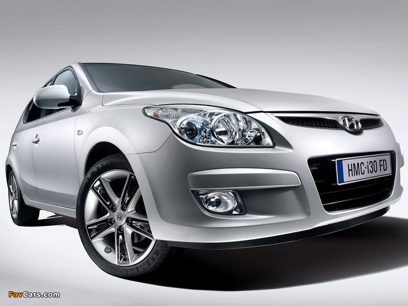 Hyundai i30 (FD) 2007–10 images (800 x 600)