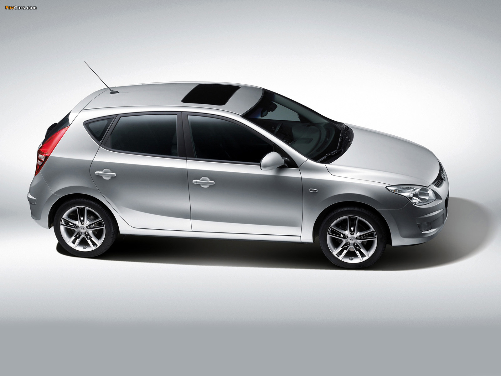 Hyundai i30 (FD) 2007–10 photos (1600 x 1200)