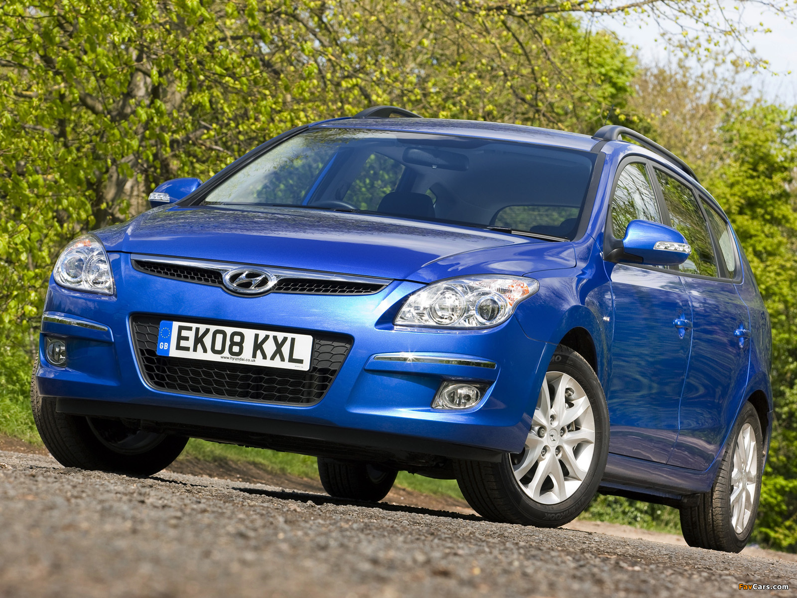 Hyundai i30 CW UK-spec (FD) 2008–10 images (1600 x 1200)