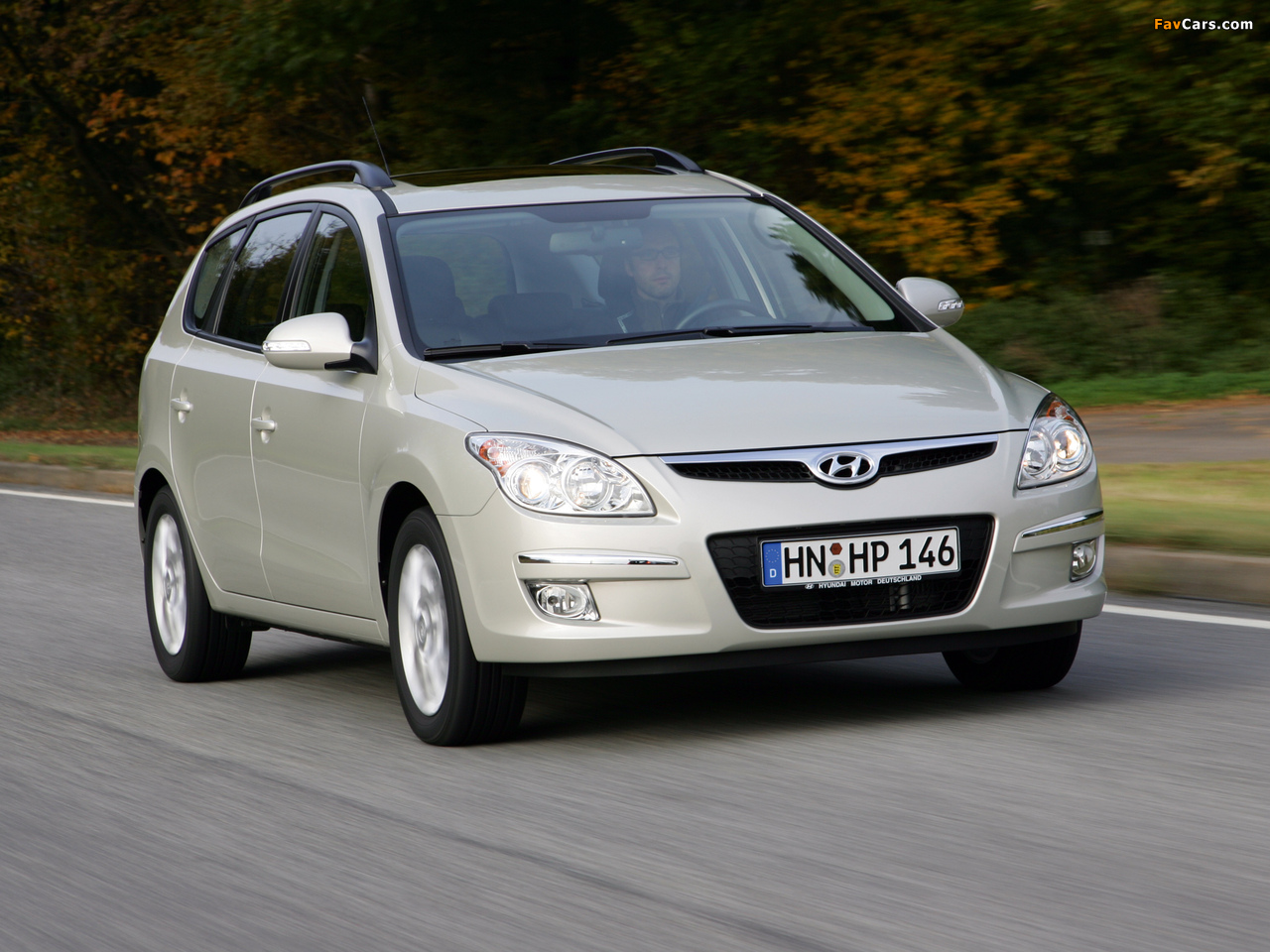 Hyundai i30 CW (FD) 2008–10 photos (1280 x 960)