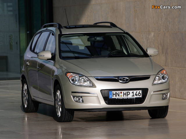 Hyundai i30 CW (FD) 2008–10 pictures (640 x 480)