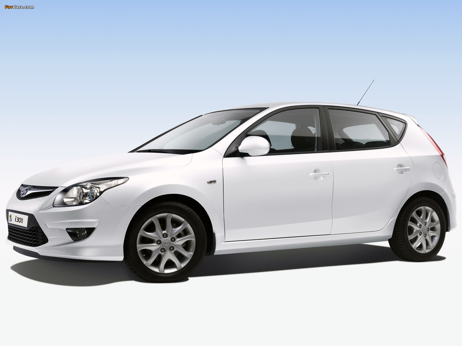 Hyundai i30U (FD) 2010 images (1600 x 1200)