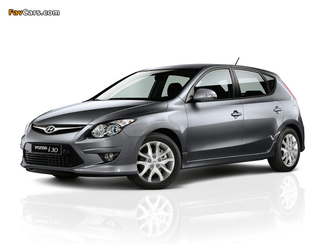 Hyundai i30 FIFA WM (FD) 2011 pictures (640 x 480)