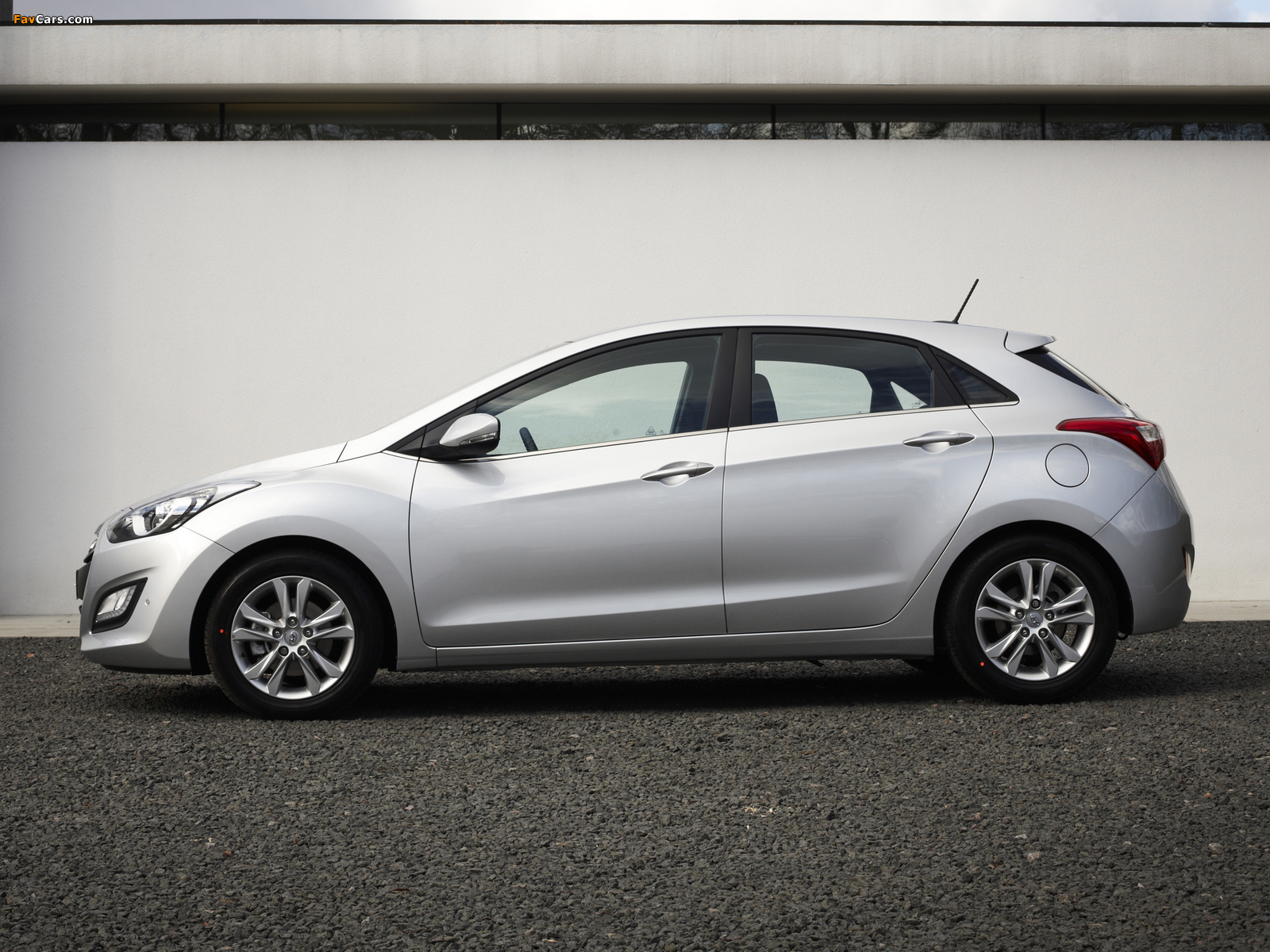 Hyundai i30 5-door UK-spec (GD) 2012 pictures (1600 x 1200)