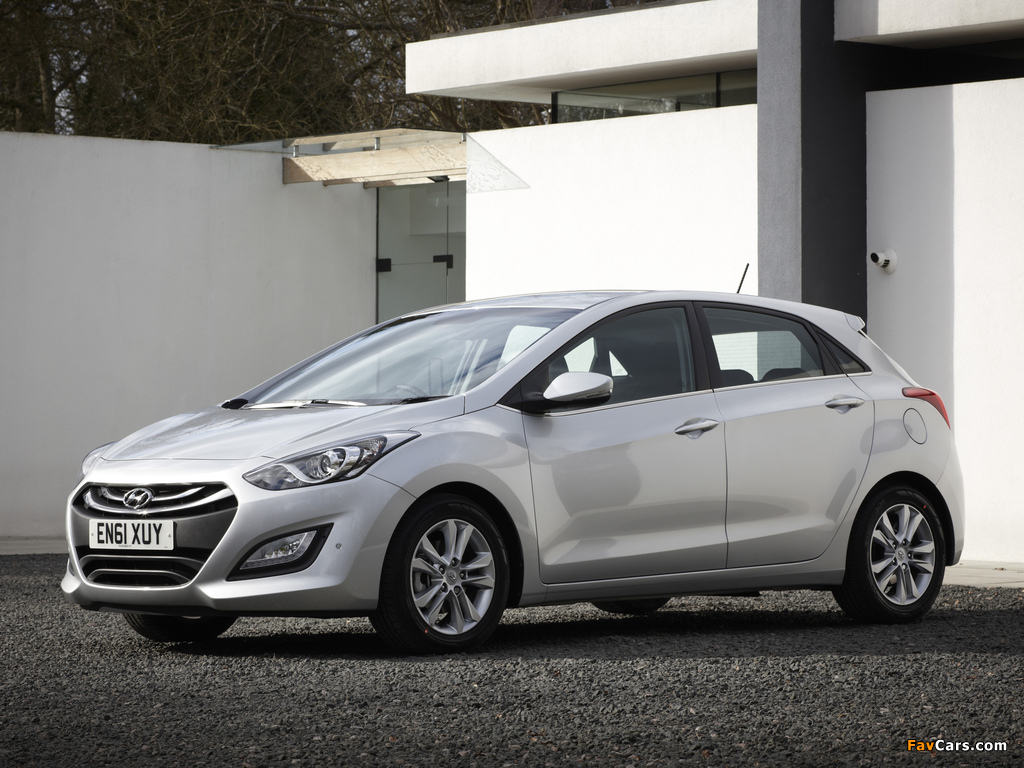 Hyundai i30 5-door UK-spec (GD) 2012 pictures (1024 x 768)