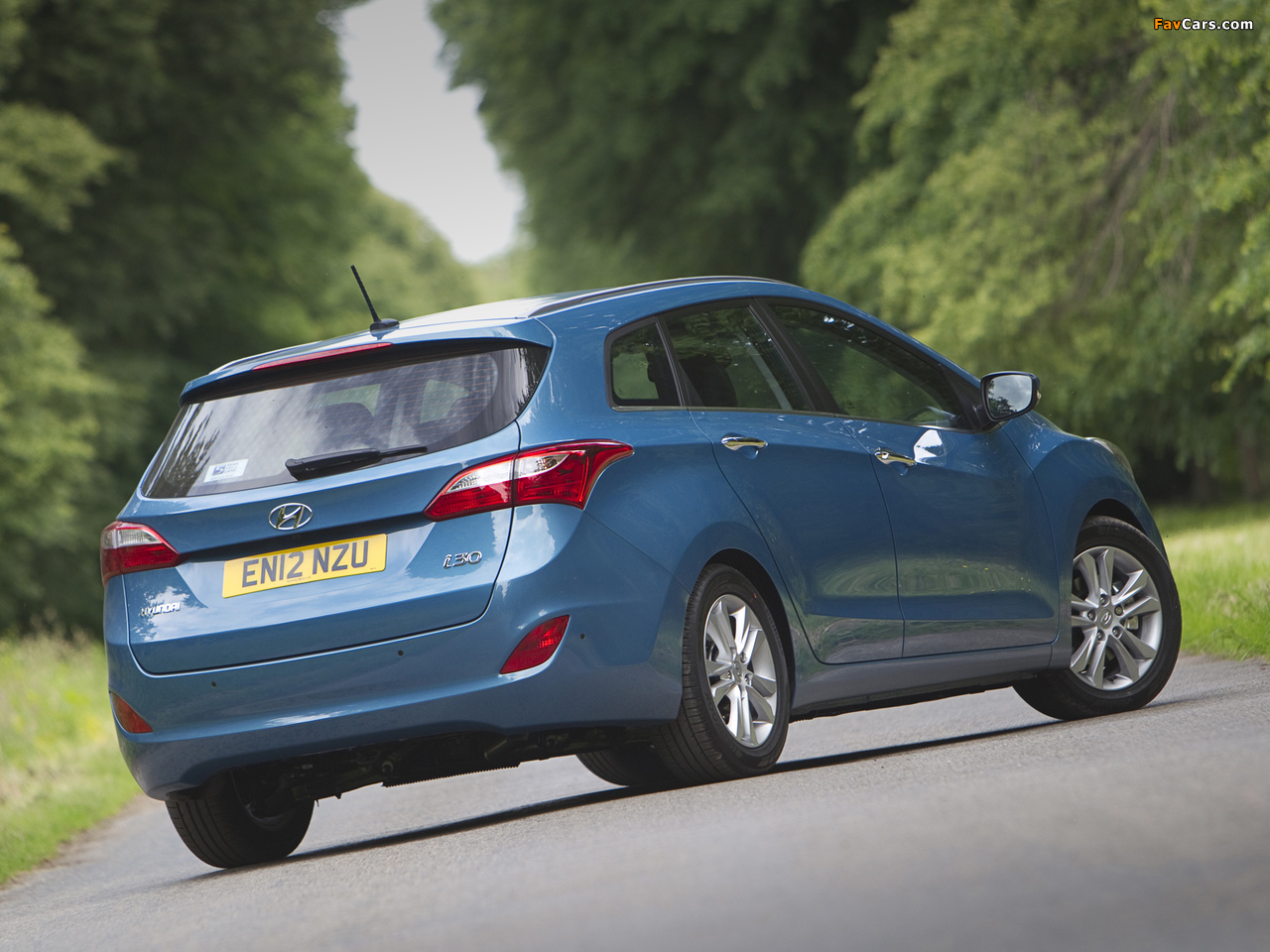 Hyundai i30 Wagon UK-spec (GD) 2012 wallpapers (1280 x 960)