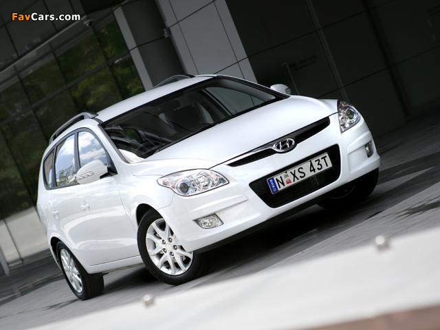 Images of Hyundai i30 CW AU-spec (FD) 2009–11 (640 x 480)