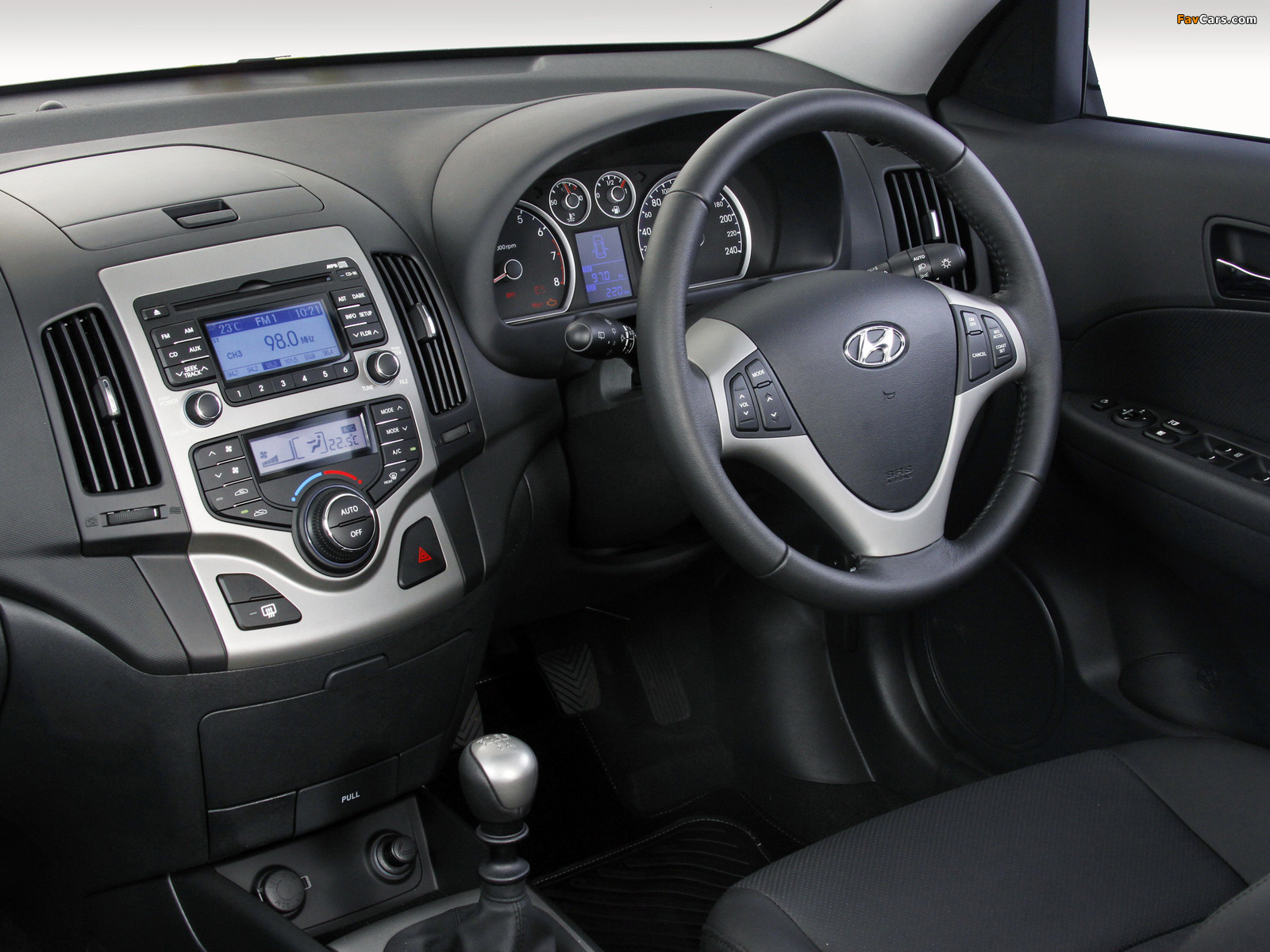 Images of Hyundai i30 ZA-spec (FD) 2010–12 (1600 x 1200)
