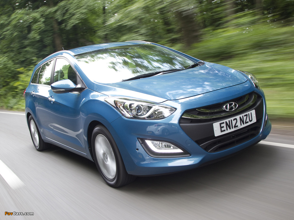 Images of Hyundai i30 Wagon UK-spec (GD) 2012 (1024 x 768)