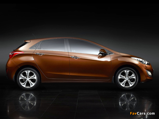 Images of Hyundai i30 5-door (GD) 2012 (640 x 480)