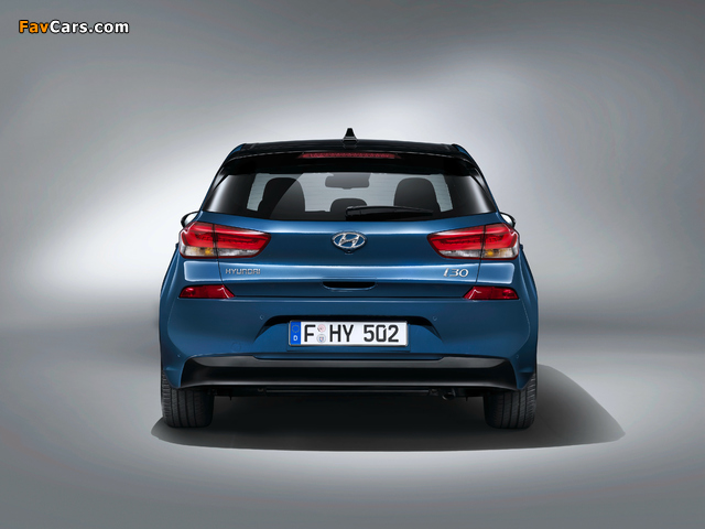 Images of Hyundai i30 2017 (640 x 480)