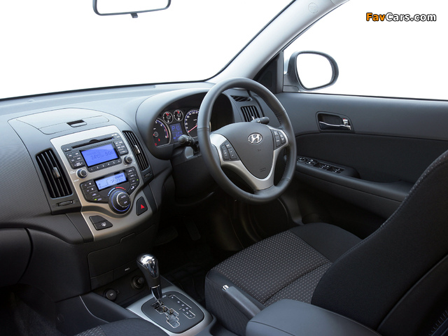 Photos of Hyundai i30 AU-spec (FD) 2007–11 (640 x 480)