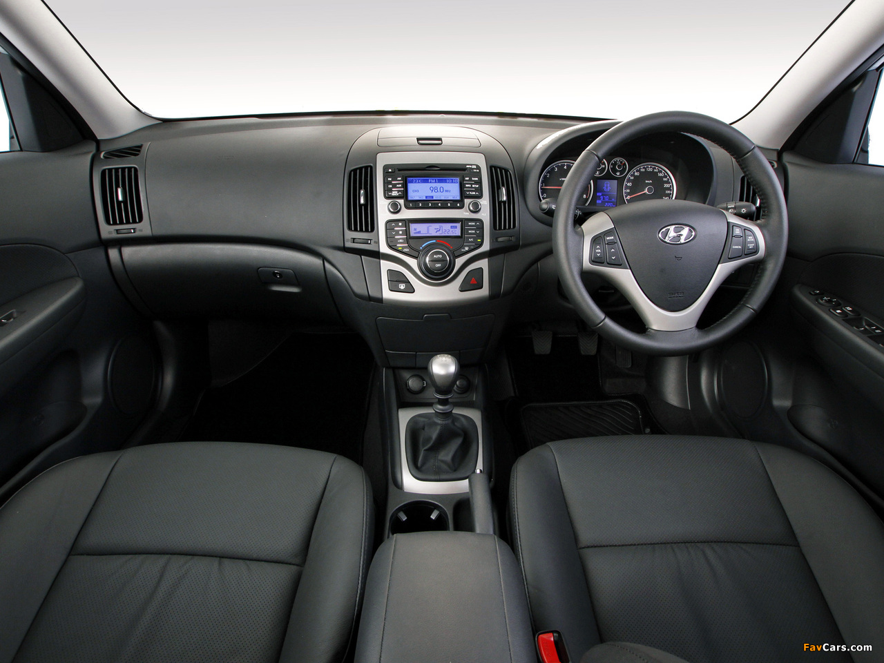 Photos of Hyundai i30 ZA-spec (FD) 2010–12 (1280 x 960)