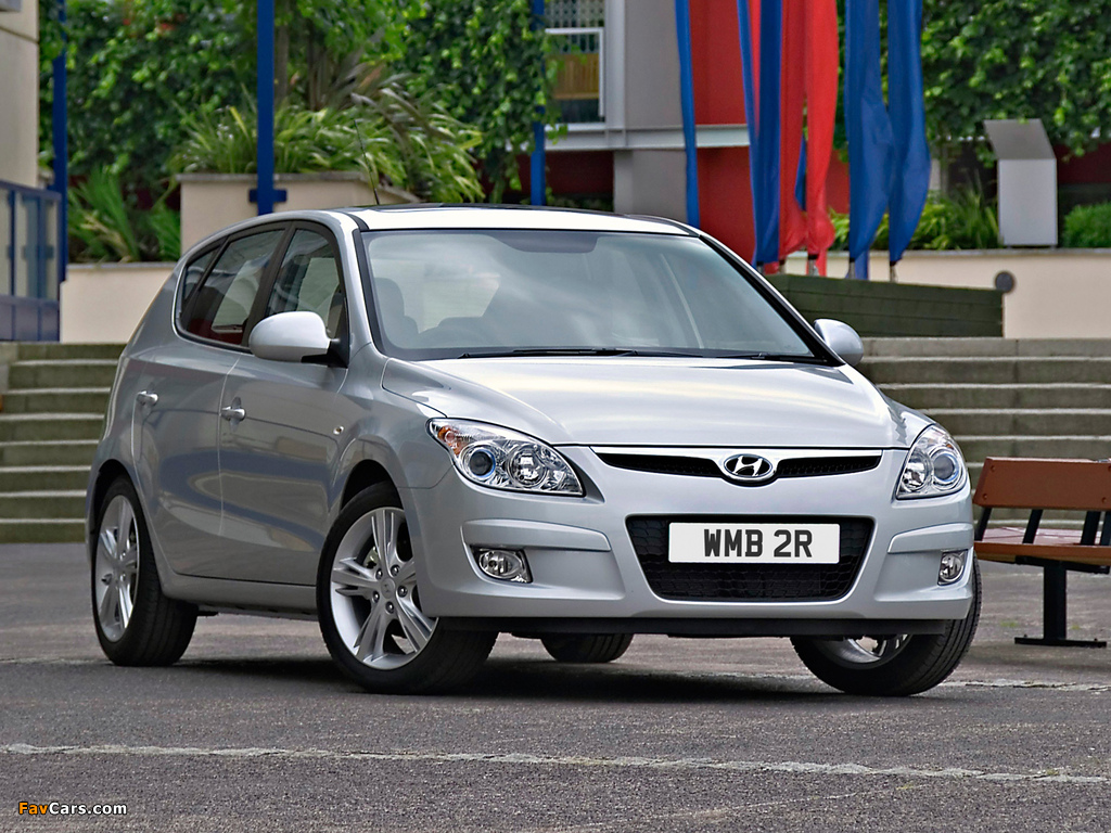 Pictures of Hyundai i30 UK-spec (FD) 2007–10 (1024 x 768)