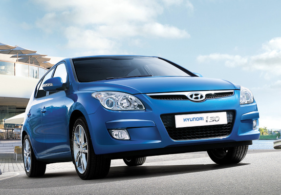 Pictures of Hyundai i30 (FD) 2007–10