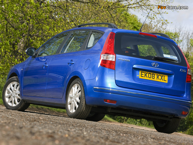 Pictures of Hyundai i30 CW UK-spec (FD) 2008–10 (640 x 480)