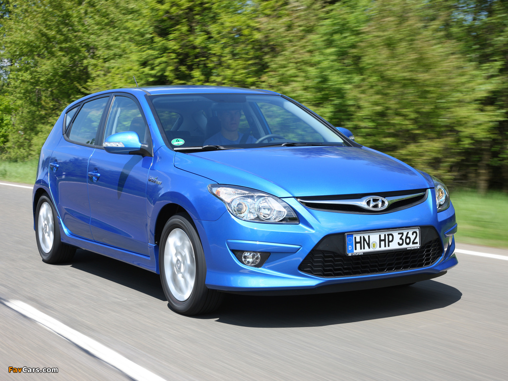 Pictures of Hyundai i30 Blue Drive (FD) 2010 (1024 x 768)