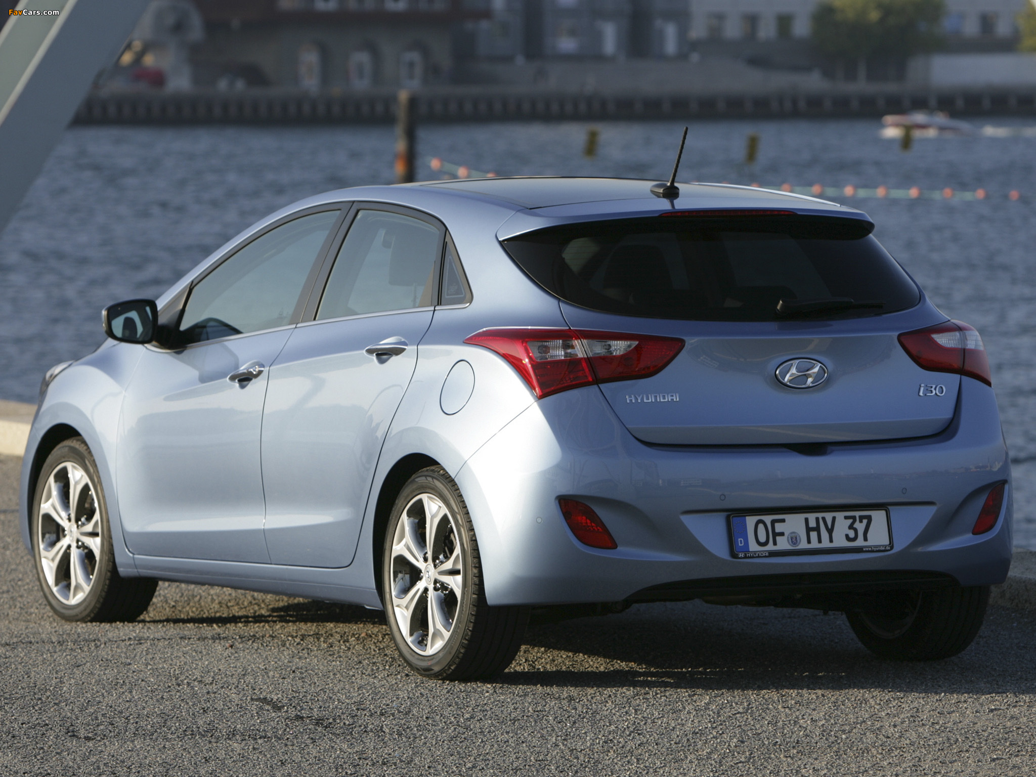 Pictures of Hyundai i30 5-door (GD) 2012 (2048 x 1536)