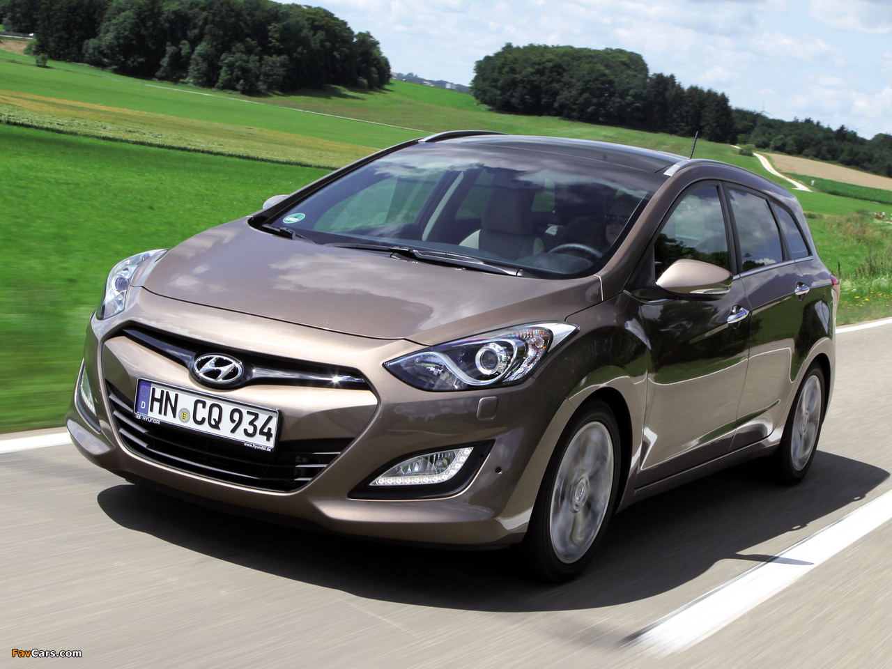 Pictures of Hyundai i30 Wagon (GD) 2012 (1280 x 960)