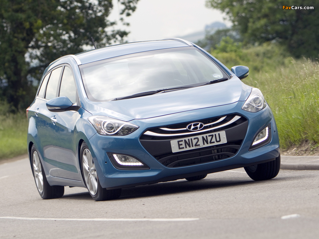 Pictures of Hyundai i30 Wagon UK-spec (GD) 2012 (1024 x 768)