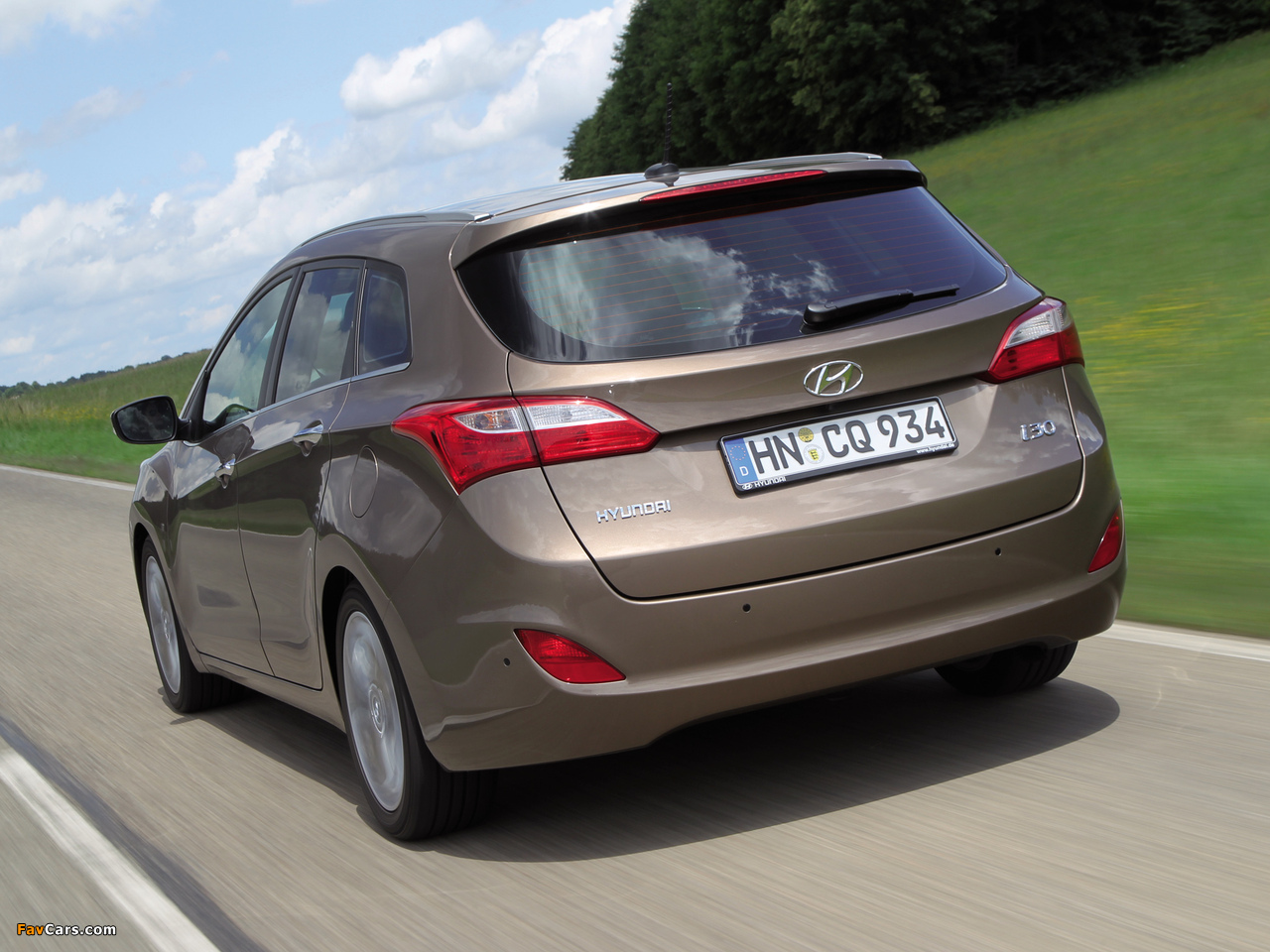 Pictures of Hyundai i30 Wagon (GD) 2012 (1280 x 960)