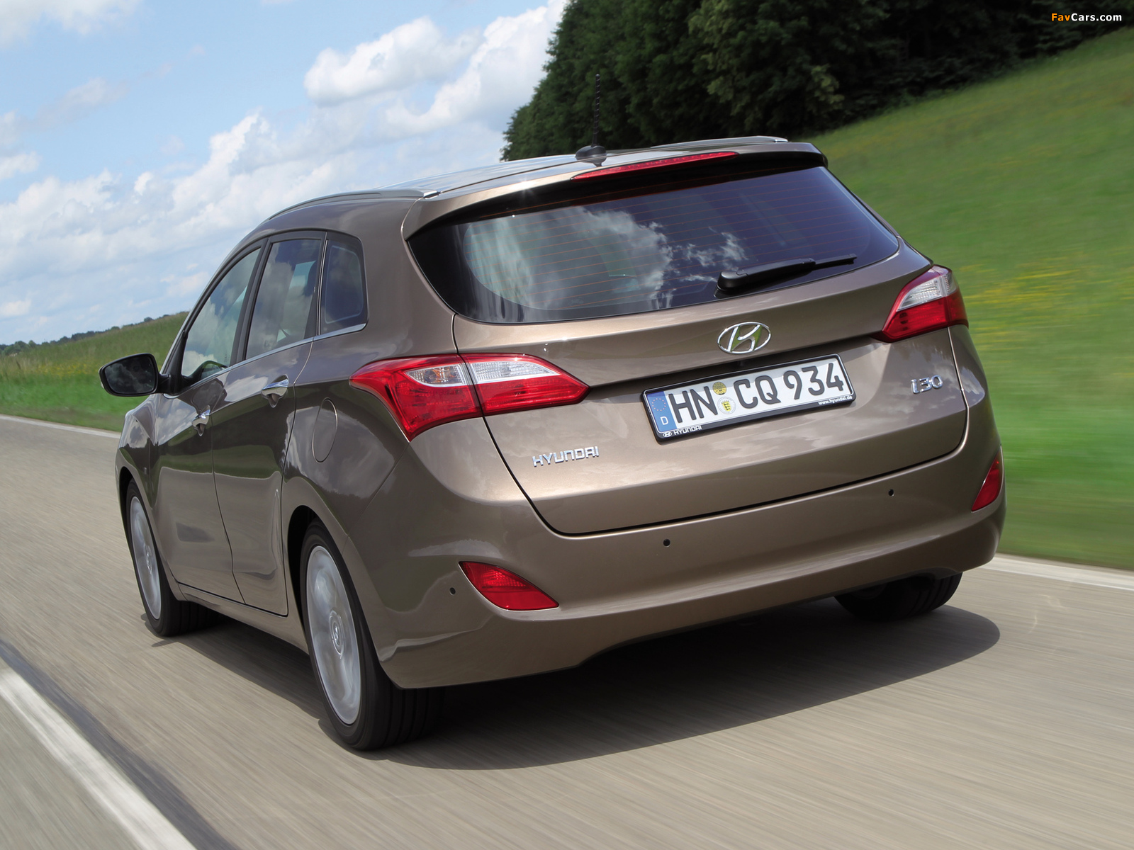 Pictures of Hyundai i30 Wagon (GD) 2012 (1600 x 1200)