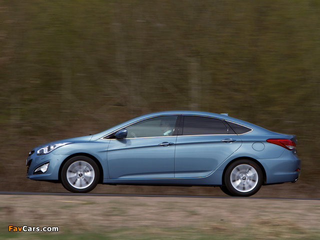 Hyundai i40 Sedan 2011 photos (640 x 480)