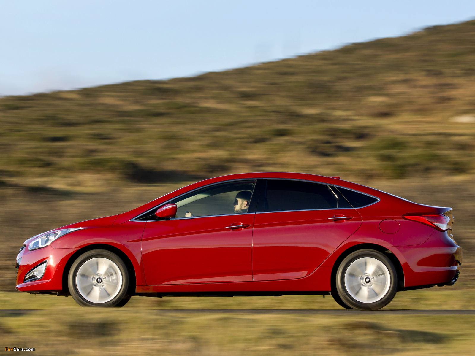 Hyundai i40 Sedan UK-spec 2012 photos (1600 x 1200)