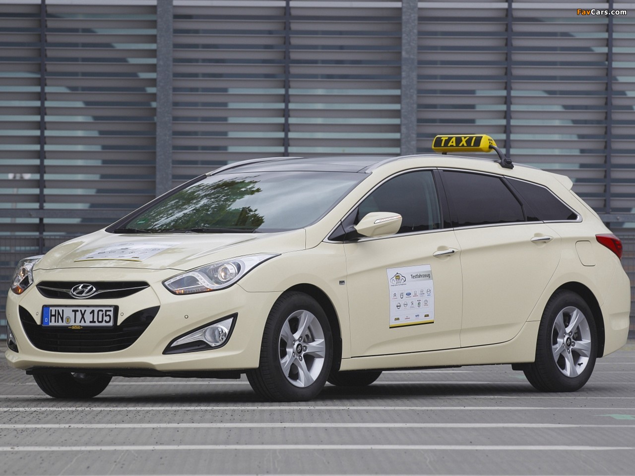 Hyundai i40 Wagon Taxi 2013 photos (1280 x 960)