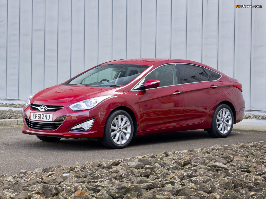 Images of Hyundai i40 Sedan UK-spec 2012 (1024 x 768)