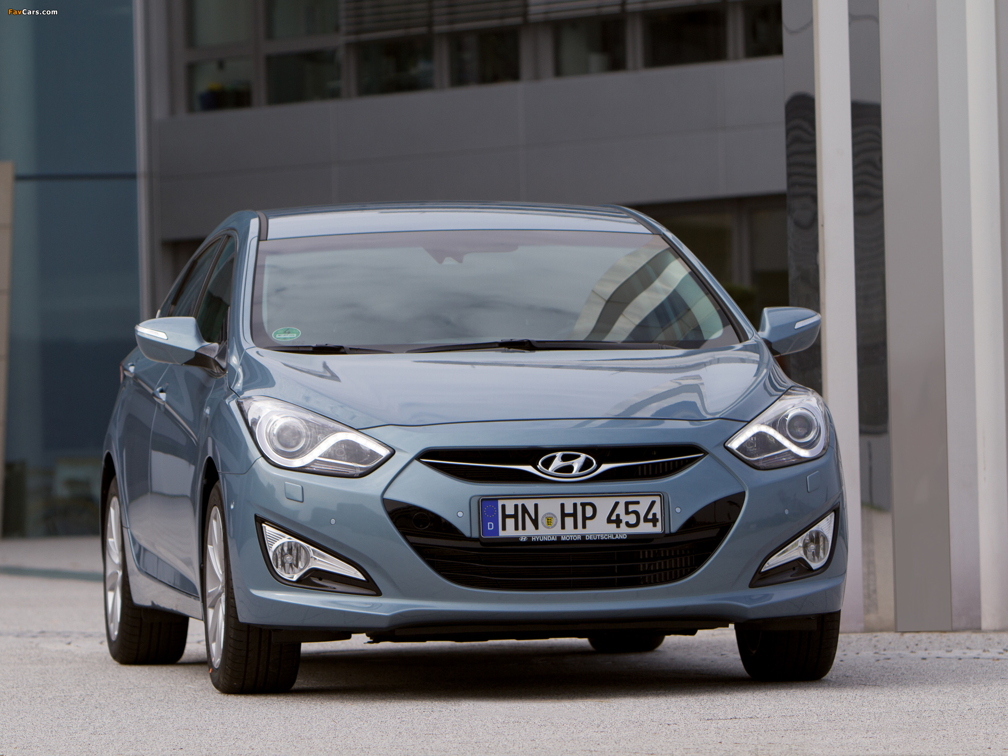 Photos of Hyundai i40 Sedan 2011 (2048 x 1536)