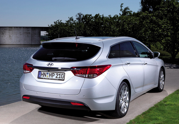 Pictures of Hyundai i40 Wagon 2011