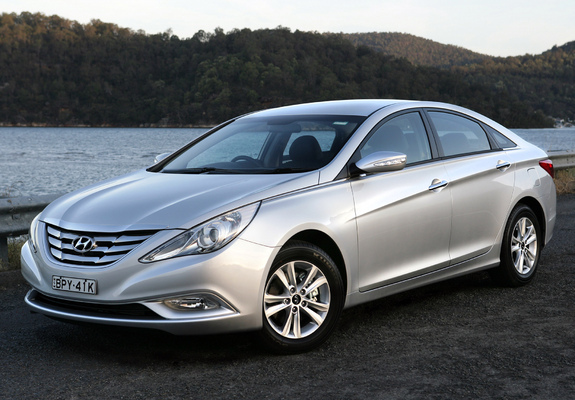 Pictures of Hyundai i45 (YF) 2010