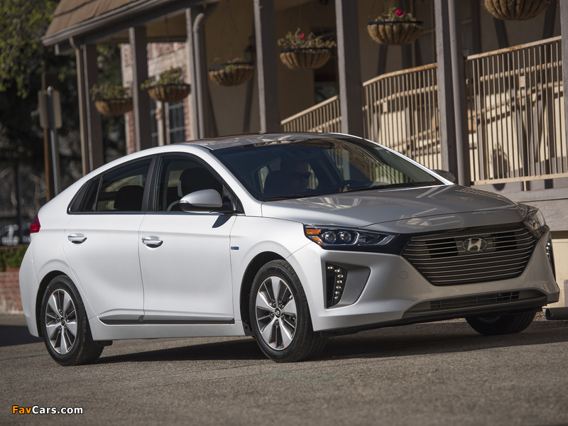 Hyundai IONIQ plug-in hybrid North America 2017 photos (800 x 600)