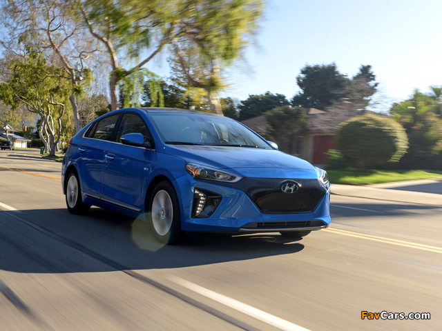 Photos of Hyundai IONIQ electric North America 2017 (640 x 480)