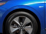 Photos of Hyundai IONIQ electric North America 2017