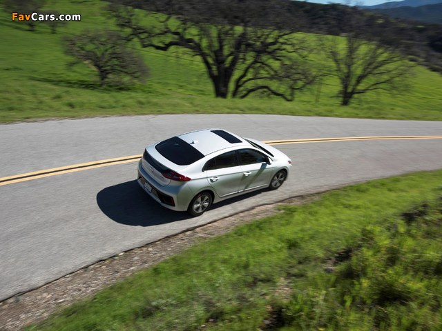 Hyundai IONIQ plug-in hybrid North America 2017 wallpapers (640 x 480)