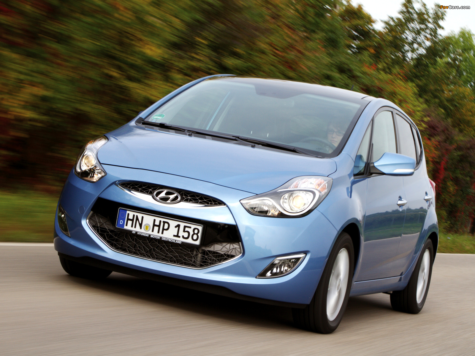 Hyundai ix20 2010 pictures (1600 x 1200)