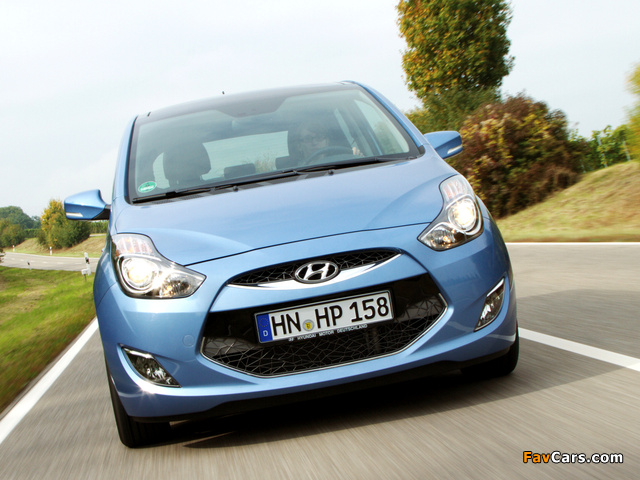 Images of Hyundai ix20 2010 (640 x 480)